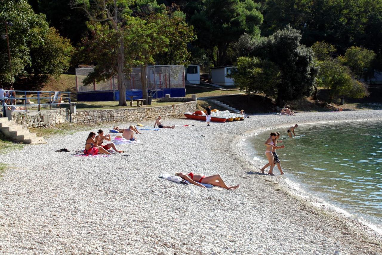 Apartman With A Parking Space - 15757 Pula