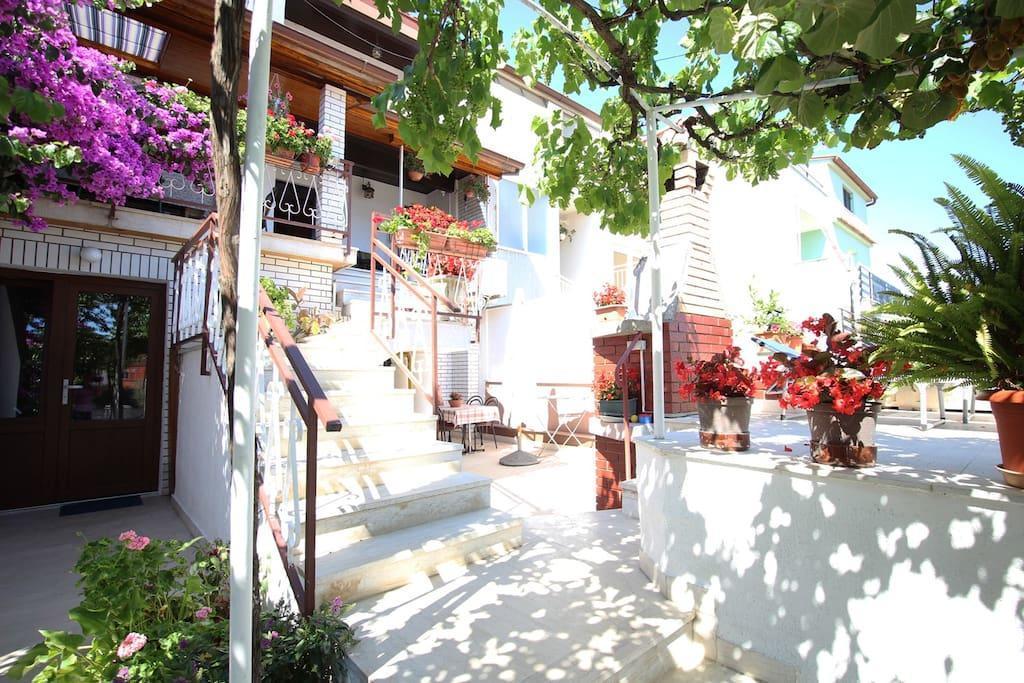 Apartment With A Parking Space - 15757 *